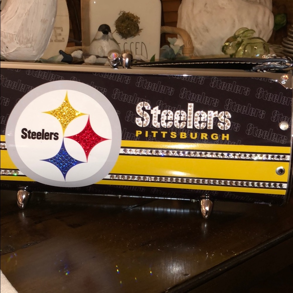 roadflair by littleearth pittsburgh steeler bag